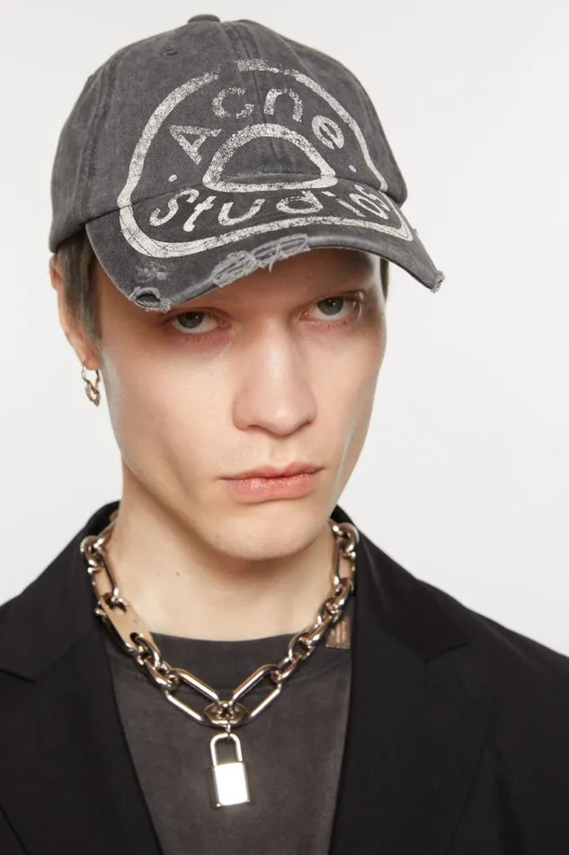 Acne Studios Cap Printed Logo Black Women Hats Acne Studios Cap Printed Logo Black Women Hats