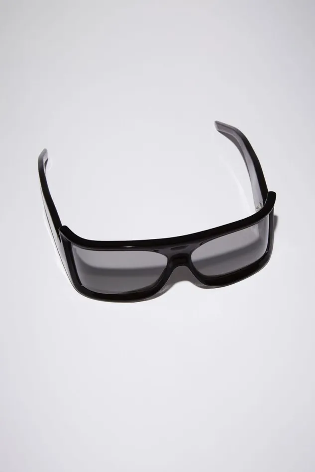 Acne Studios Frame Sunglasses Black Women Eyewear