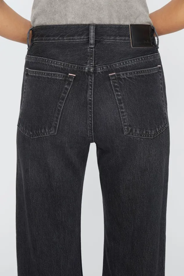 Acne Studios Loose Fit Jeans 8211 2021F Black Women Jeans Acne Studios Loose Fit Jeans 8211 2021F Black Women Jeans