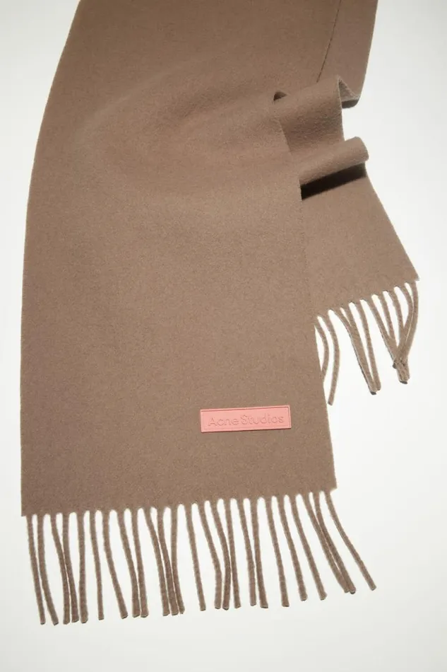 Acne Studios Wool Scarf Pink Label 8211 Narrow Warm Beige Men Scarves Acne Studios Wool Scarf Pink Label 8211 Narrow Warm Beige Men Scarves