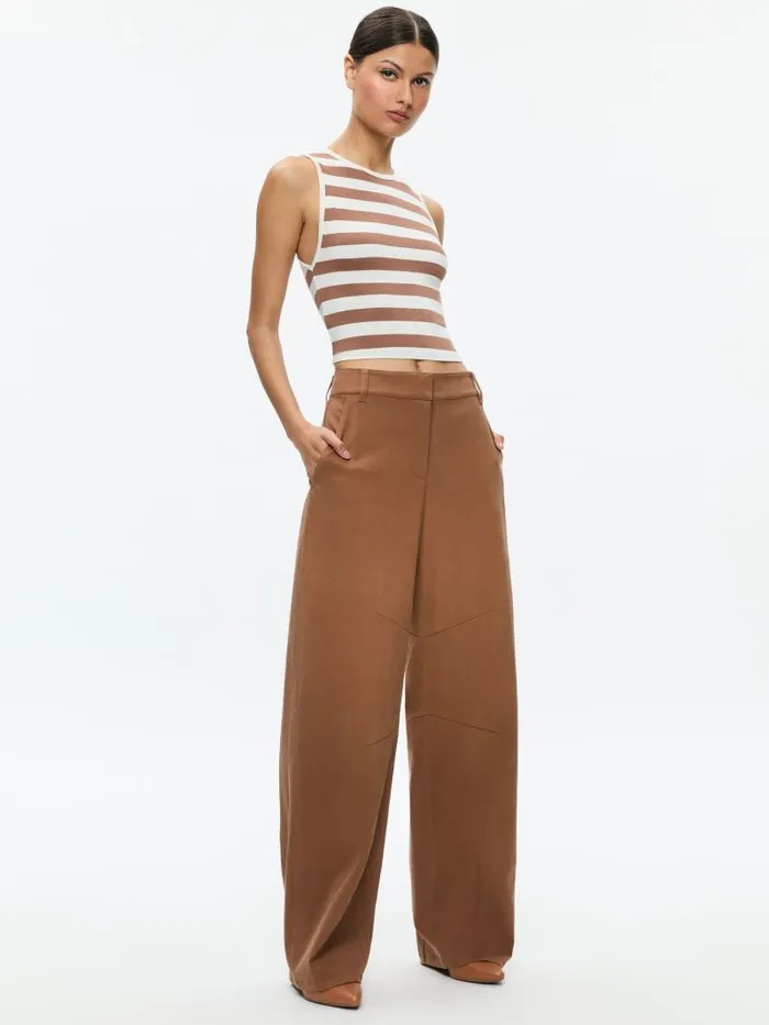Alice Olivia ANDRE FITTED CROPPED TANK Off Whitecamel Women Tops