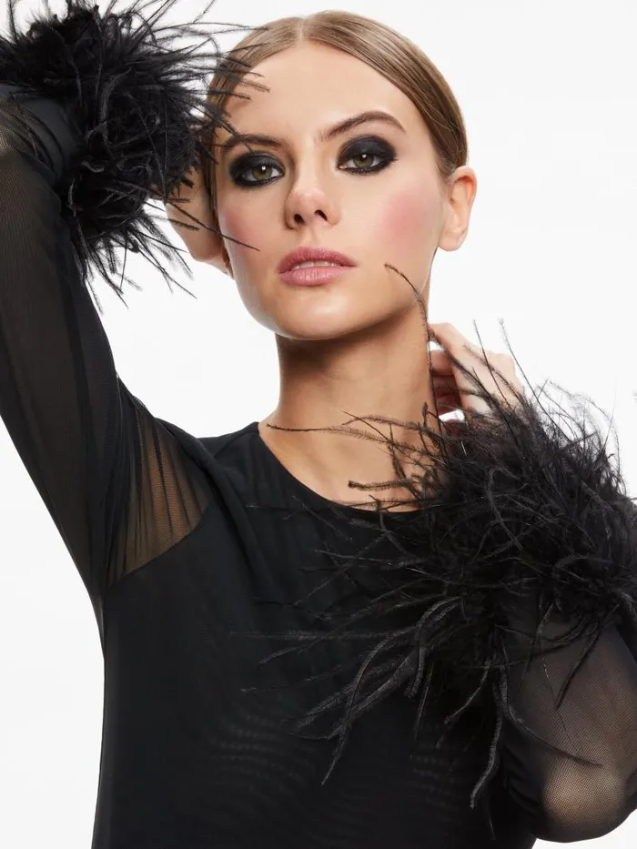 Alice Olivia DELAINA FEATHER CUFF SLEEVE TOP Black Women Tops