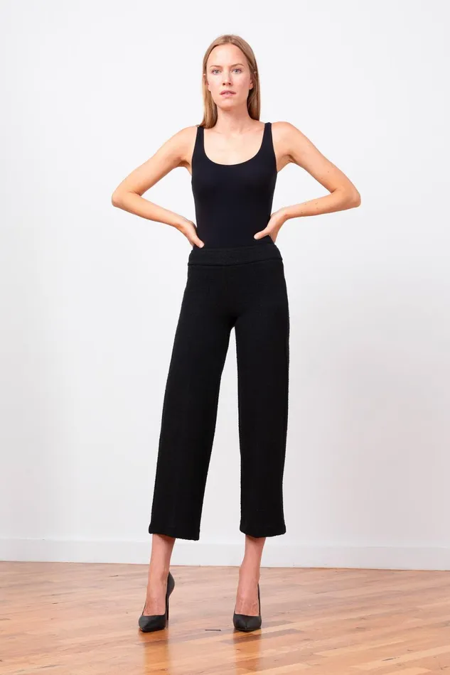 Avenue Montaigne ALEX Boucle Black Women Pants