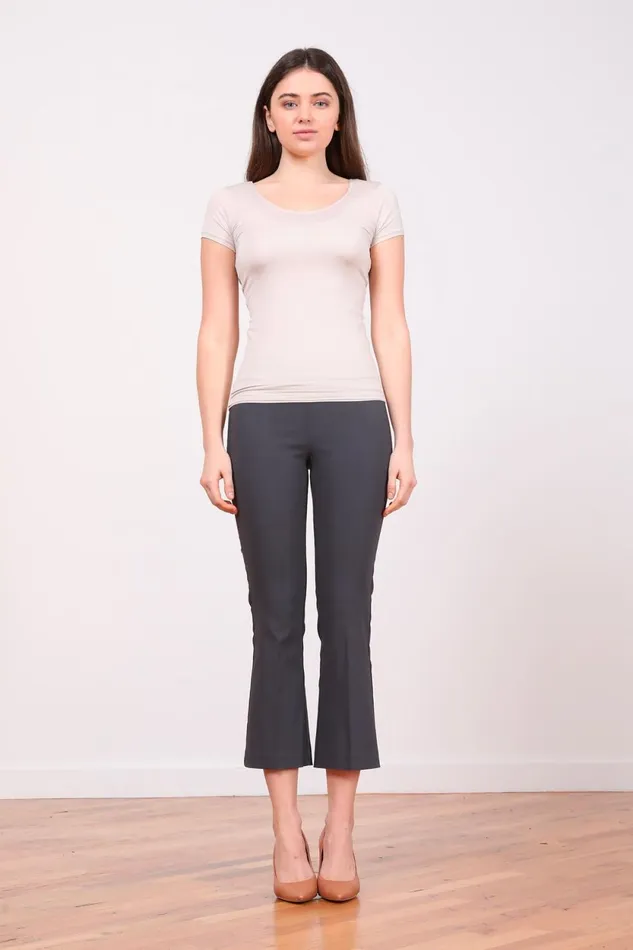 Avenue Montaigne LEO Signature Grey Women Pants