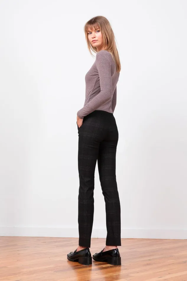 Avenue Montaigne LOUIS Match Less Women Pants