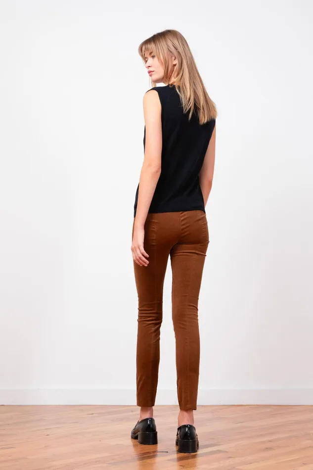 Avenue Montaigne MAX Fine Corduroy Cognac Women Pants Avenue Montaigne MAX Fine Corduroy Cognac Women Pants