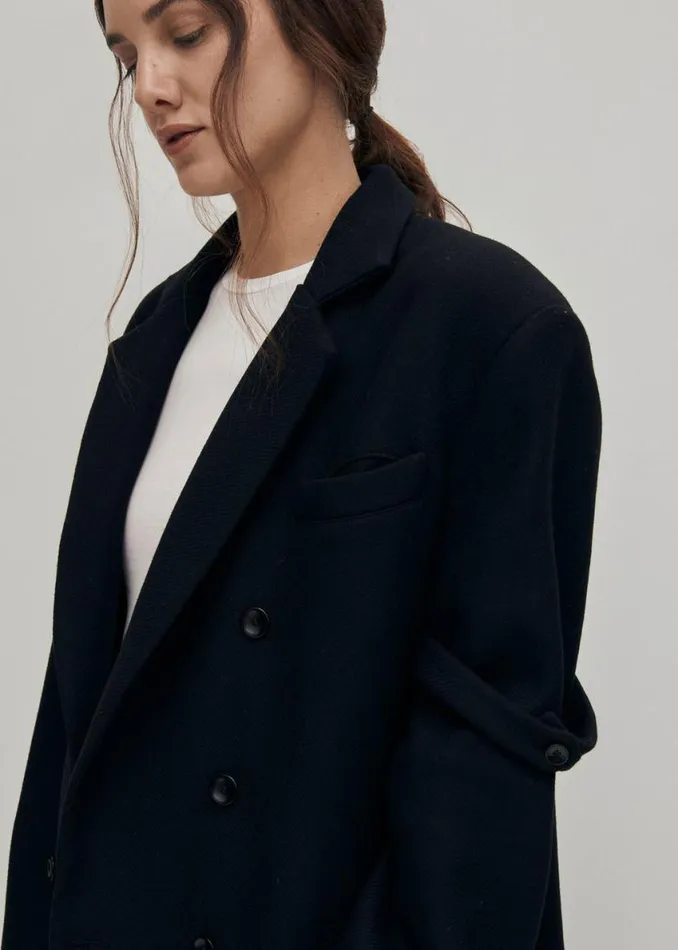 Blazers Vests Women ALOHAS Amber Black Blazer