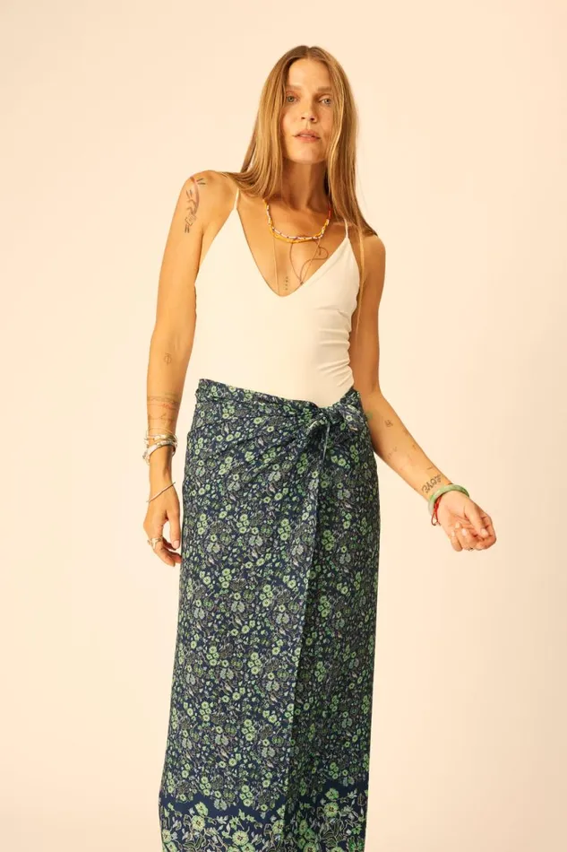 Bottoms Shop Natalie Martin SARONGSCARF Petite Fleur Marine