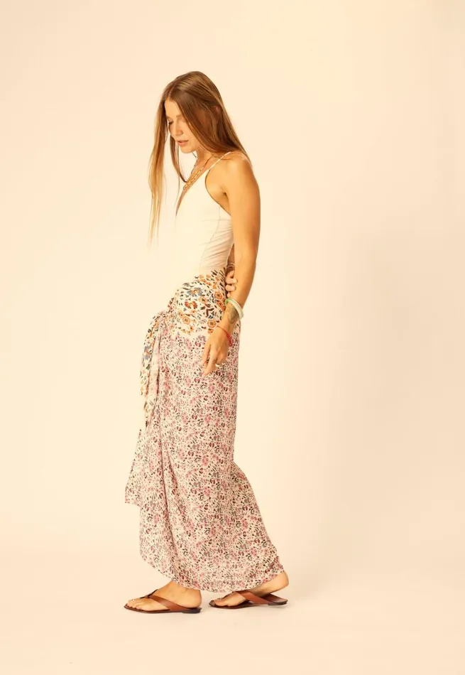 Bottoms Shop Natalie Martin SARONGSCARF Petite Fleur Rose