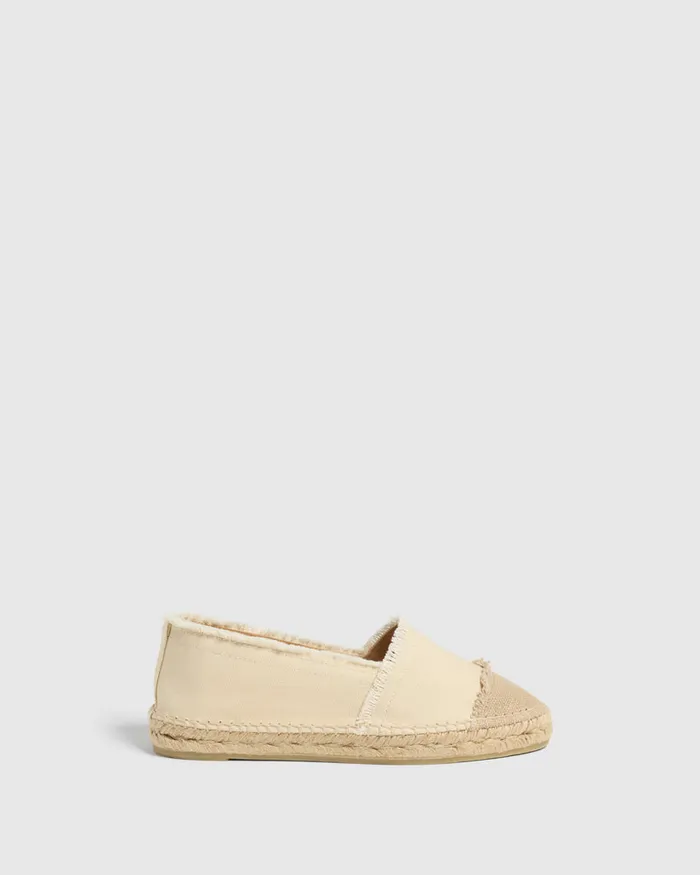 Castaer Kampala001 Ivory Women Flats