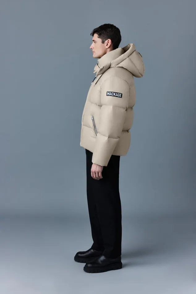 Downs and Parkas Men Mackage KENTZ Lustrous Down Jacket With Hood White
