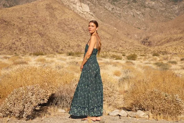 Dresses Shop Natalie Martin GINA MAXI Petite Fleur Marine
