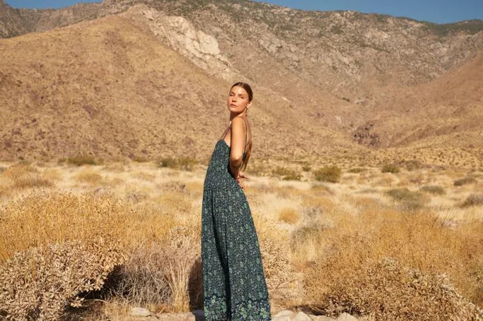 Dresses Shop Natalie Martin GINA MAXI Petite Fleur Marine