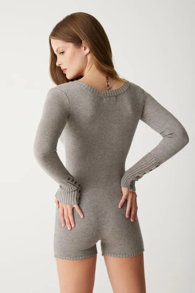 Frankies Bikinis Cloud Knits Women Evan Cloud Knit Long Sleeve Romper Dark Pearl