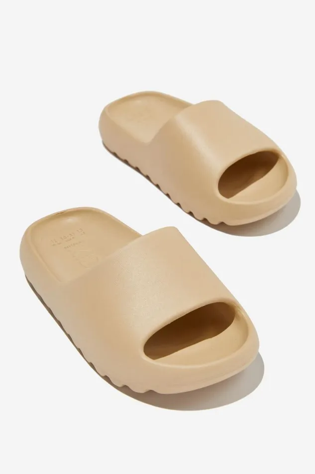 Girls 214 Flats and Sandals Cotton On Sunny Beach Slide Semolina