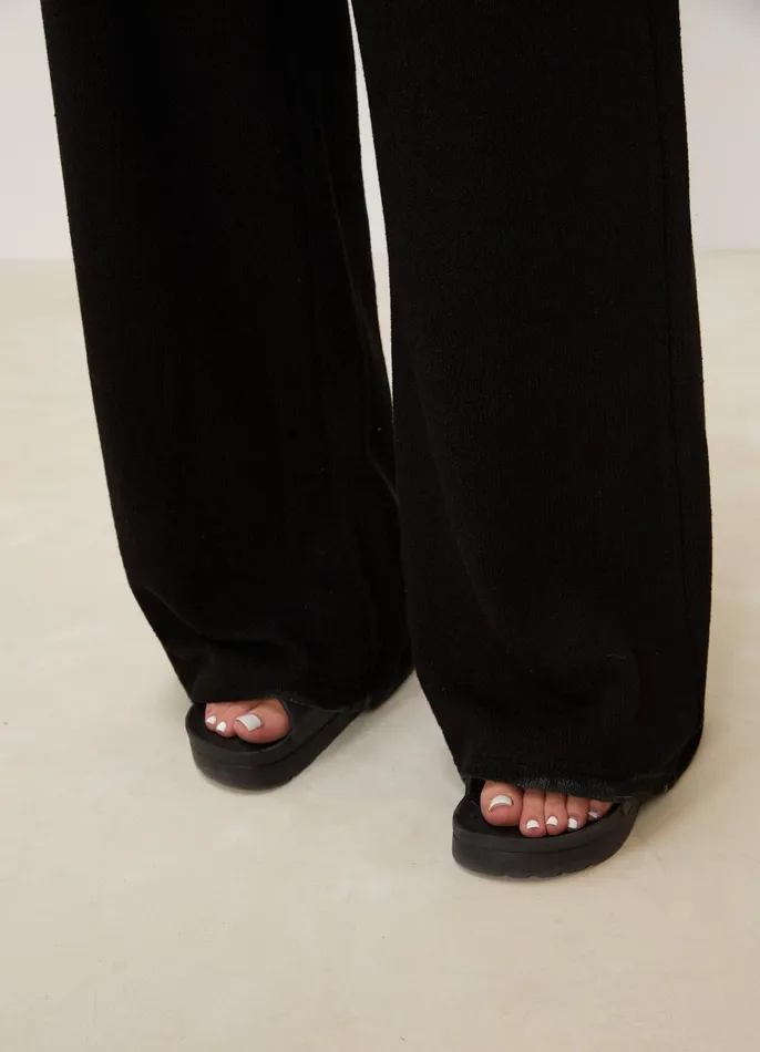 Gym King Joggers Women Signature Knit Wide Leg Trousers 8211 Black