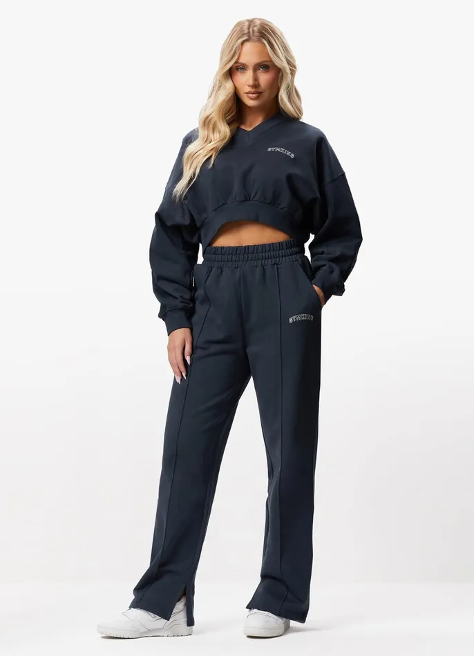 Gym King Sweatshirts and Hoodies Women Refresh V Neck Crew 8211 Deep Slate Blue