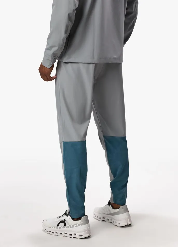 Gym King Tracksuit Bottoms Men Debossed Camo Woven Jogger 8211 Cloudy GreyLake Blue