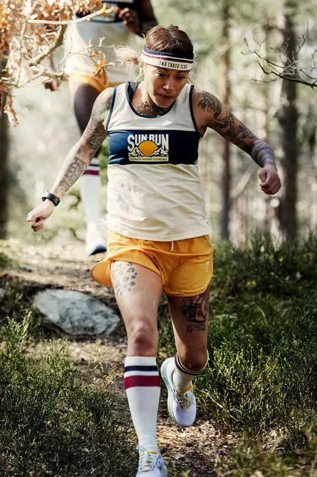Karhu SUN RUN SINGLET 8211 OFF WHITEESTATE BLUE Women Running Apparel