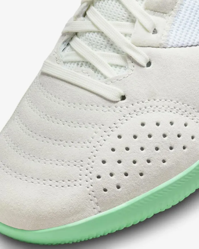 Kids Nike Football Jr Streetgato Summit Whitegreen Glowwhite