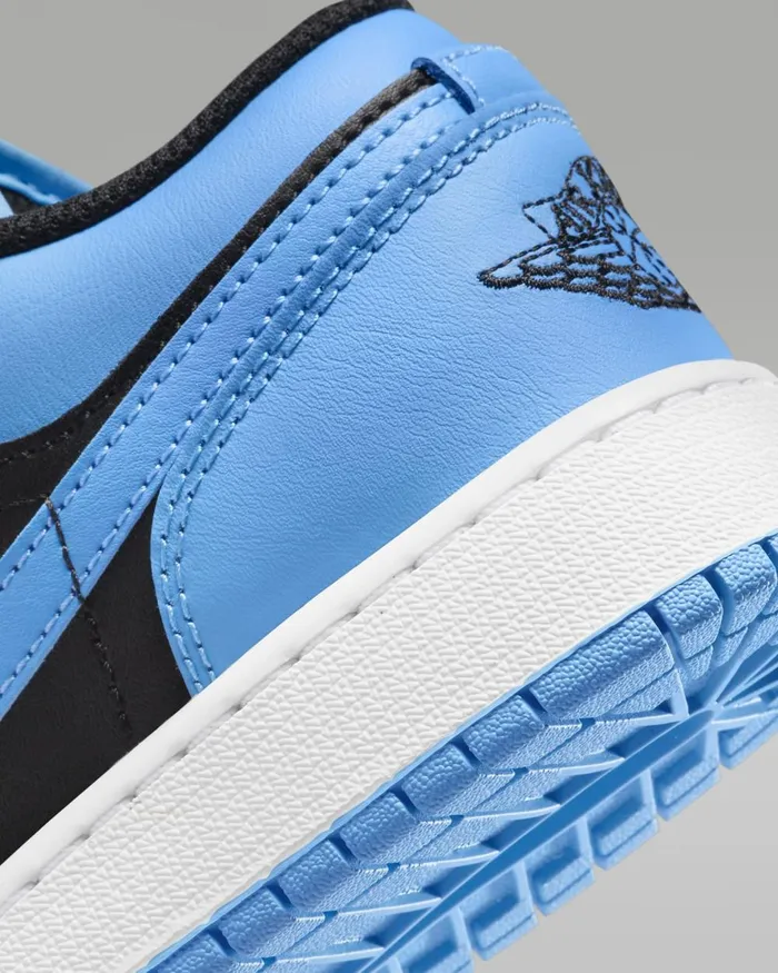 Kids Nike Jordan Air Jordan 1 Low Blackuniversity Bluewhiteblack