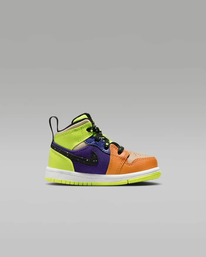 Kids Nike Jordan Jordan 1 Mid SE Voltvivid Orangeteam Goldblack