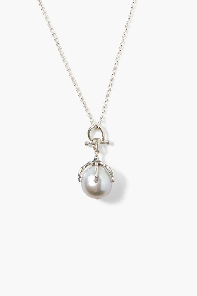 Lark Pendant Necklace Grey Pearl Women Chan Luu Necklaces