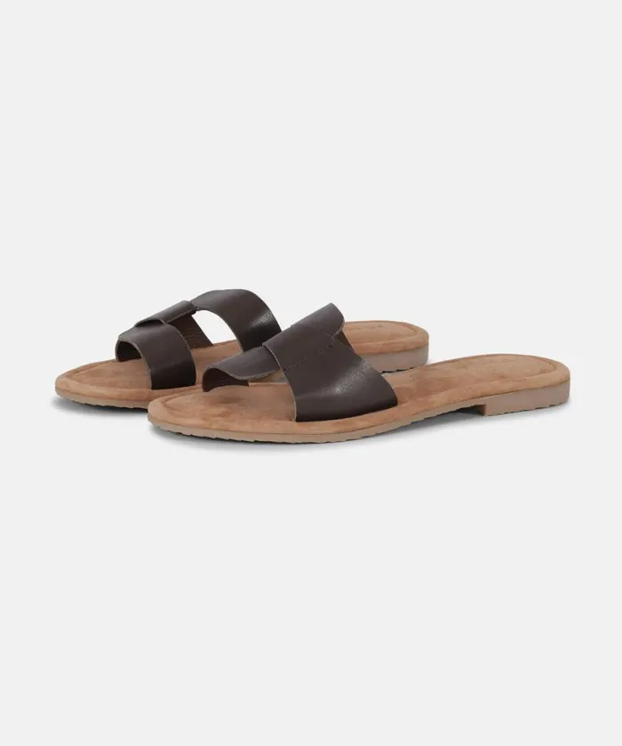 Leather Sandal 8211 Bison Shoes Ilse Jacobsen Sandals