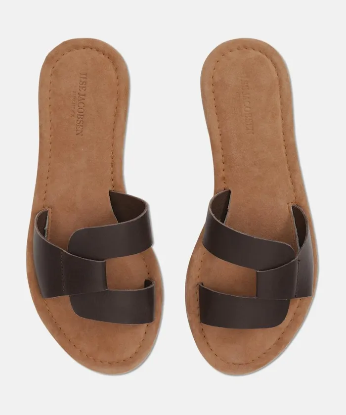 Leather Sandal 8211 Bison Shoes Ilse Jacobsen Sandals