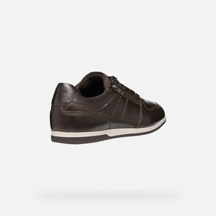 Man Geox Sneakers RENAN MAN Coffee Low Top Sneakers Coffee