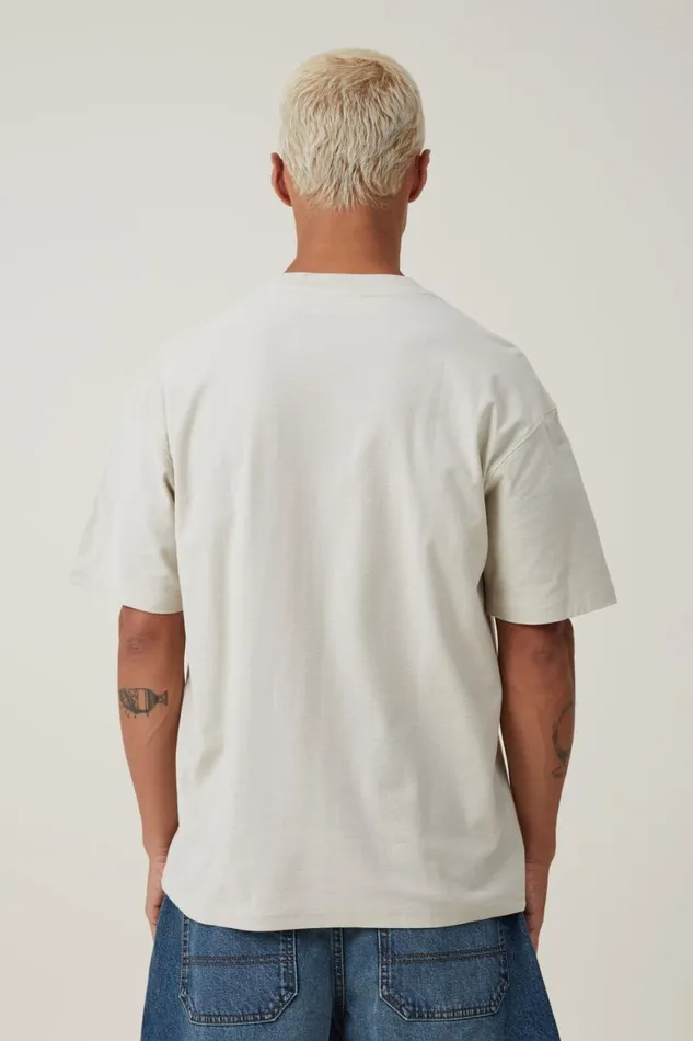 Men Graphic TShirts Cotton On Busch Light Loose Fit TShirt Lcn Bud Ivorybusch Lightsix Pack