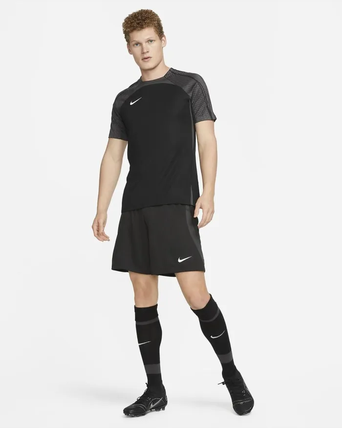 Men Nike Shorts DriFIT Strike Blackanthraciteanthracitewhite