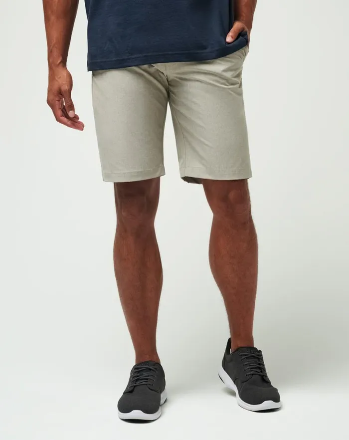 Men Shorts TravisMathew BECK SHORT 95IN Khaki