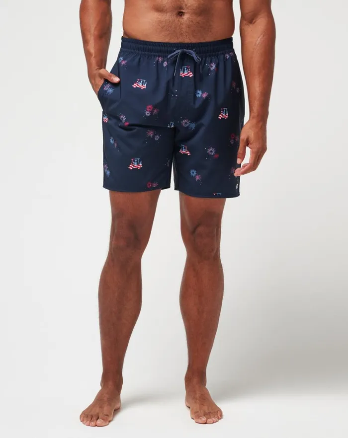 Men Shorts TravisMathew POOLSIDE PATRIOT BOARDSHORT Total Eclipse