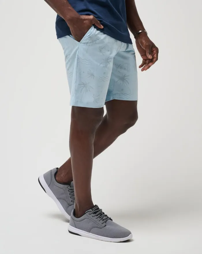 Men Shorts TravisMathew RIVER SURFING SHORT 9IN Dream Blue Men Shorts TravisMathew RIVER SURFING SHORT 9IN Dream Blue