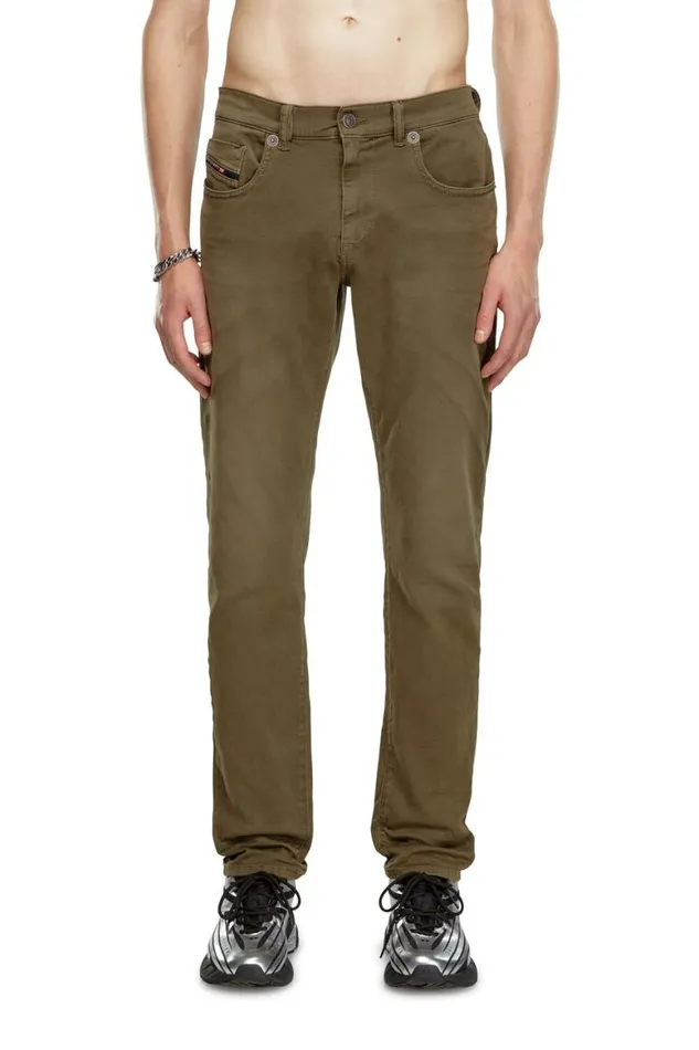 MenWomen Diesel Jeans Slim 2060 DStrukt Joggjeans 0670M Military Green MenWomen Diesel Jeans Slim 2060 DStrukt Joggjeans 0670M Military Green
