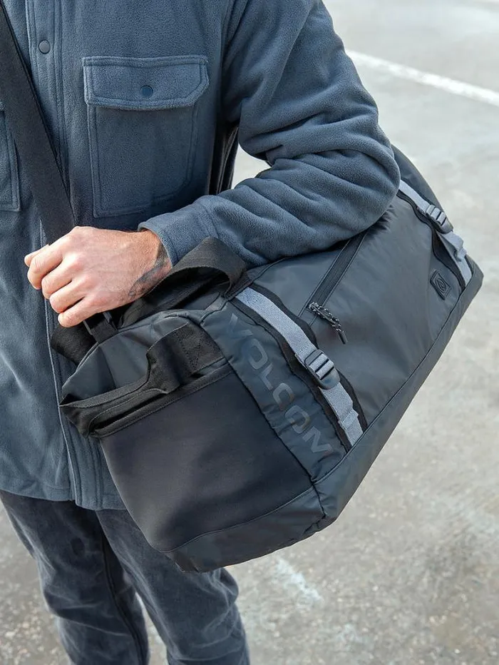 MensWomens Bags and Backpacks Volcom Outbound Duffel 8211 Black