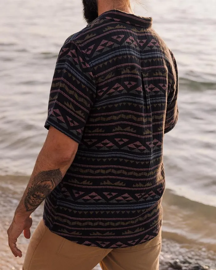 Passenger Clothing Chill Organic Cotton Jacquard Short Sleeve Shirt Black Geo Pattern Men Shirts