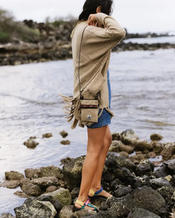Passenger Clothing Journey Organic Crossbody Bag Biscuit WomenMen Backpacks and Bags