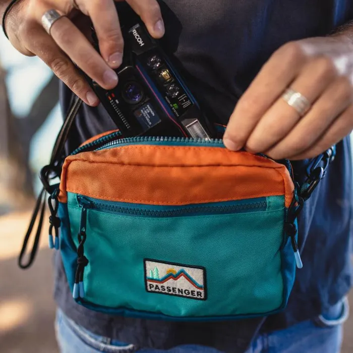 Passenger Clothing Mainland Recycled Hip Pack Multi Colour WomenMen Backpacks and Bags