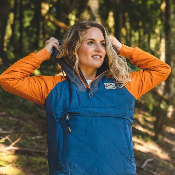 Passenger Clothing Ocean Recycled Insulated 12 Zip Jacket Ensign Blue Women Jackets