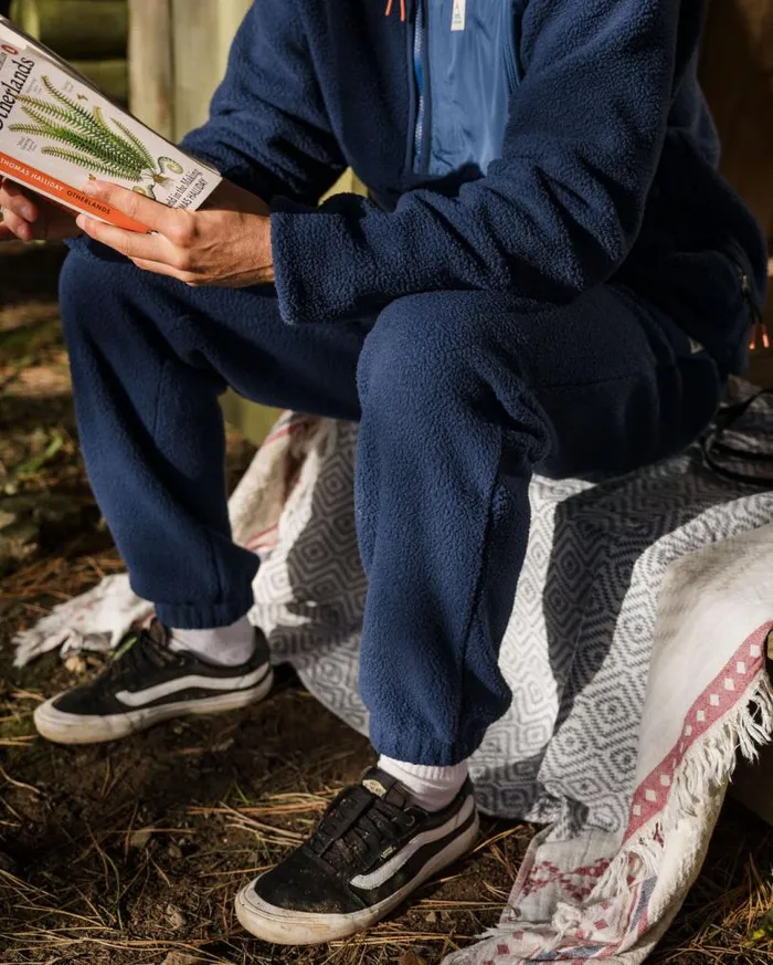 Passenger Clothing Offgrid Recycled Sherpa Fleece Jogger Rich Navy Men Trousers