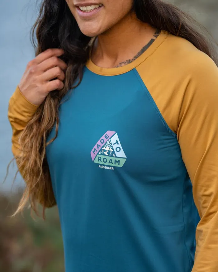 Passenger Clothing River Recycled Active LS TShirt Dusty Ochre Corsair Blue Women Activewear