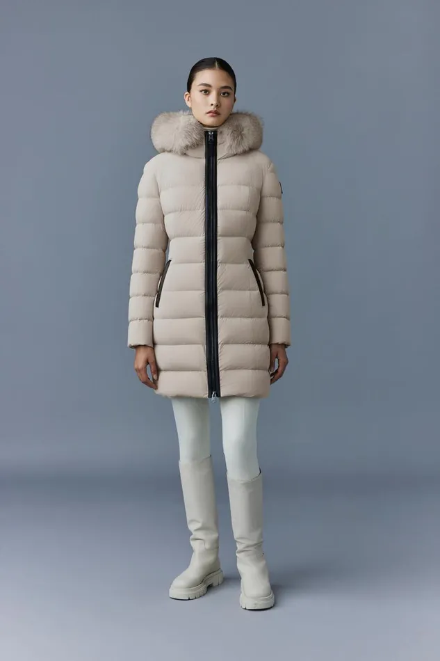 Puffers Women Mackage CALLA Agile360 Stretch Light Down Coat With Blue Fox Fur Collar Trench