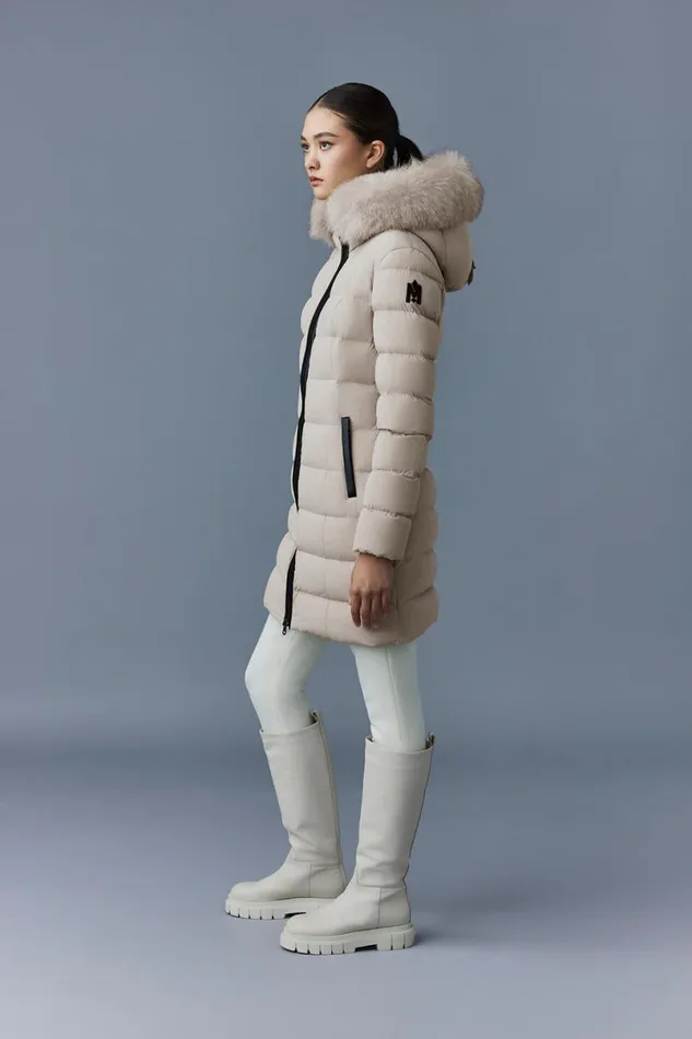 Puffers Women Mackage CALLA Agile360 Stretch Light Down Coat With Blue Fox Fur Collar Trench