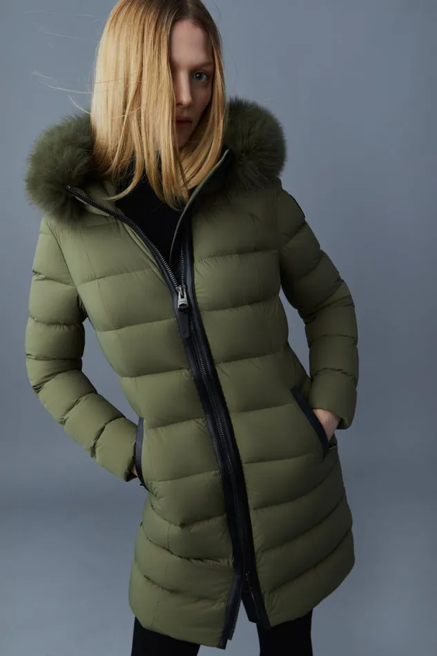 Puffers Women Mackage CALLA Agile360 Stretch Light Down Coat With Blue Fox Fur Collar Trench