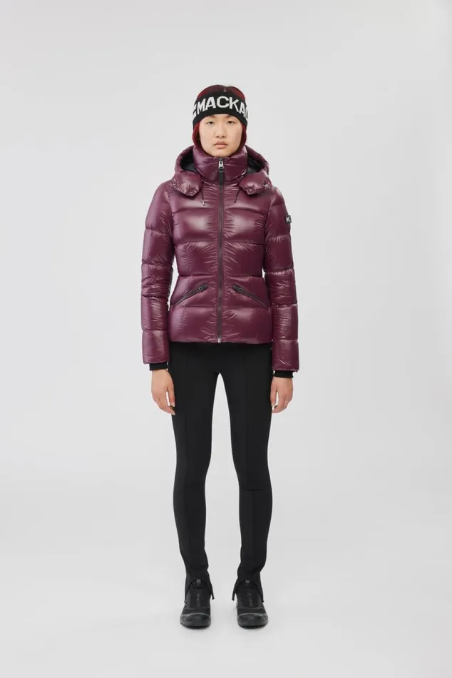 Puffers Women Mackage MADALYN Lustrous Light Down Jacket With Hood For Ladies Black Puffers Women Mackage MADALYN Lustrous Light Down Jacket With Hood For Ladies Black