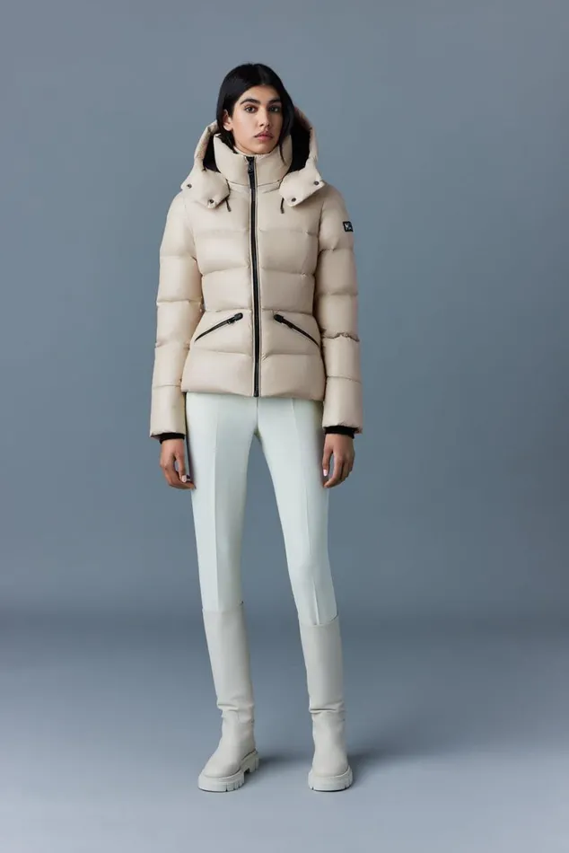 Puffers Women Mackage MADALYN Lustrous Light Down Jacket With Hood For Ladies Black Puffers Women Mackage MADALYN Lustrous Light Down Jacket With Hood For Ladies Black