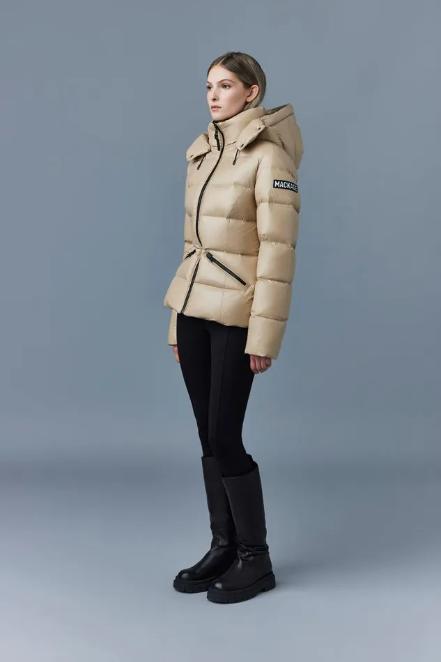 Puffers Women Mackage MADALYN Lustrous Light Down Jacket With Hood For Ladies Black Puffers Women Mackage MADALYN Lustrous Light Down Jacket With Hood For Ladies Black