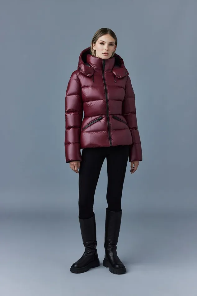Puffers Women Mackage MADALYN Lustrous Light Down Jacket With Hood For Ladies Black Puffers Women Mackage MADALYN Lustrous Light Down Jacket With Hood For Ladies Black